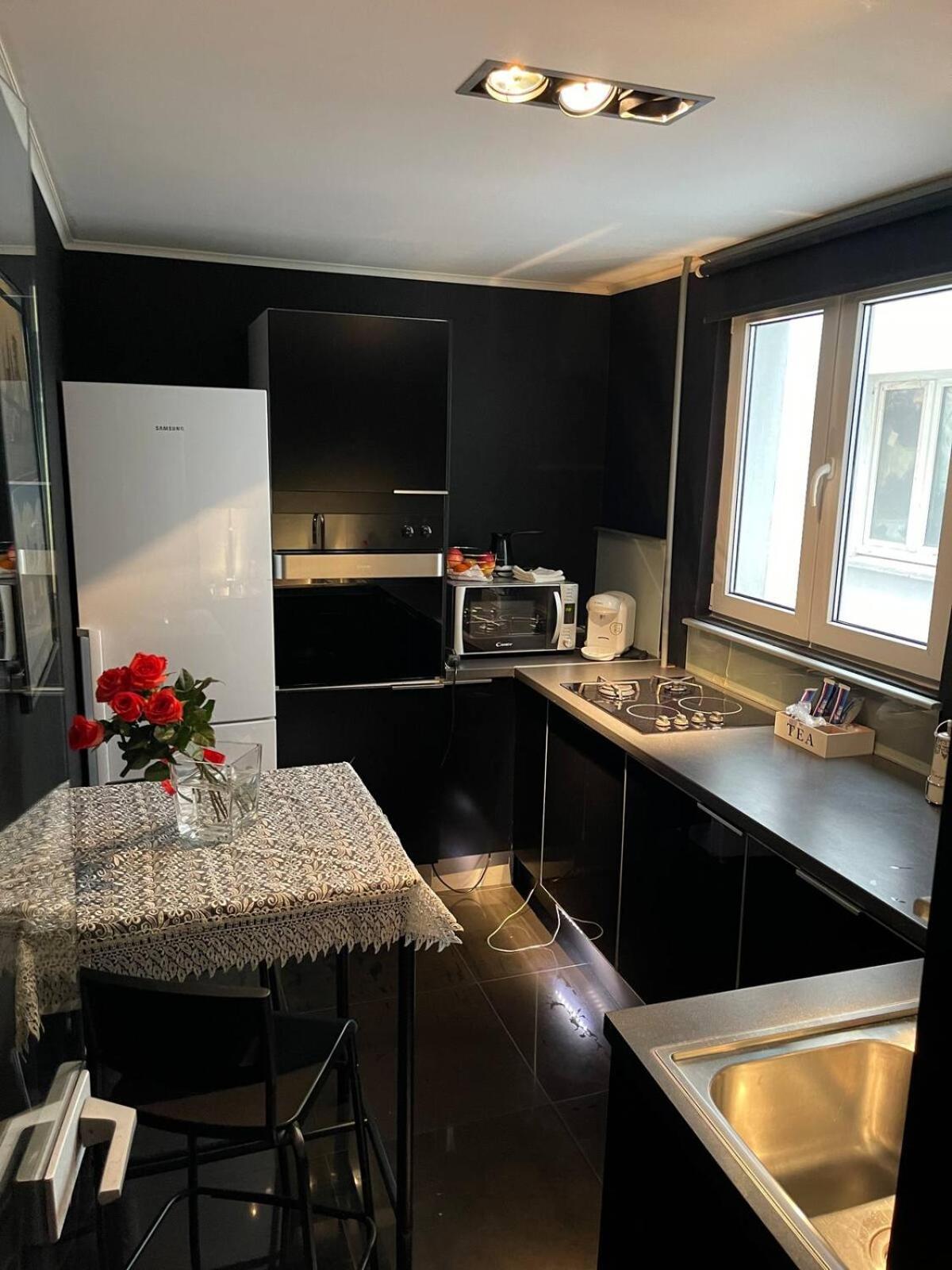 Black Apartament Nr1 Бухарест Екстер'єр фото