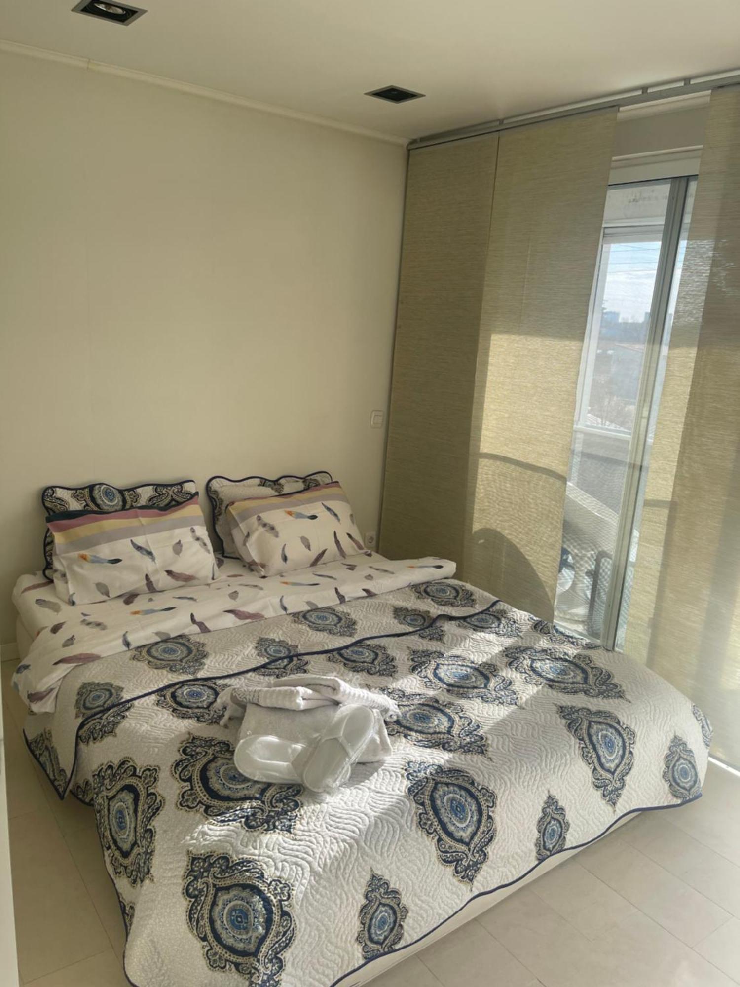 Black Apartament Nr1 Бухарест Екстер'єр фото
